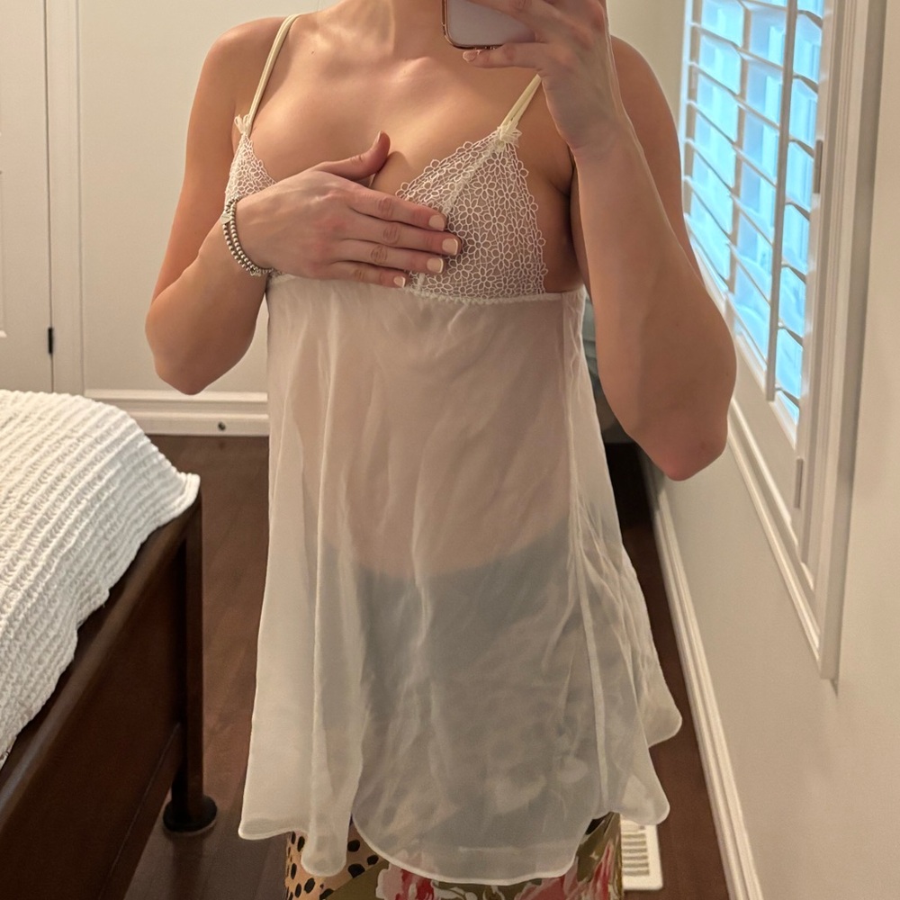 Vintage La SENZA Sheer White Lace Chemise